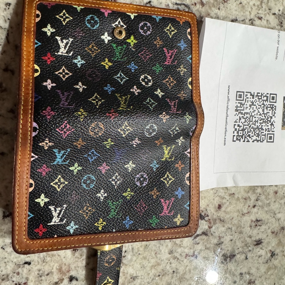 Louis Vuitton Murakami Multicolor kiss lock With COA